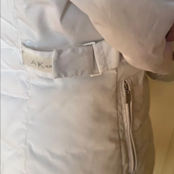 Vintage Anne Klein White Down Hooded Ski Jacket Puffy Parka Real Fur Trim Sz S - Picture 4 of 15